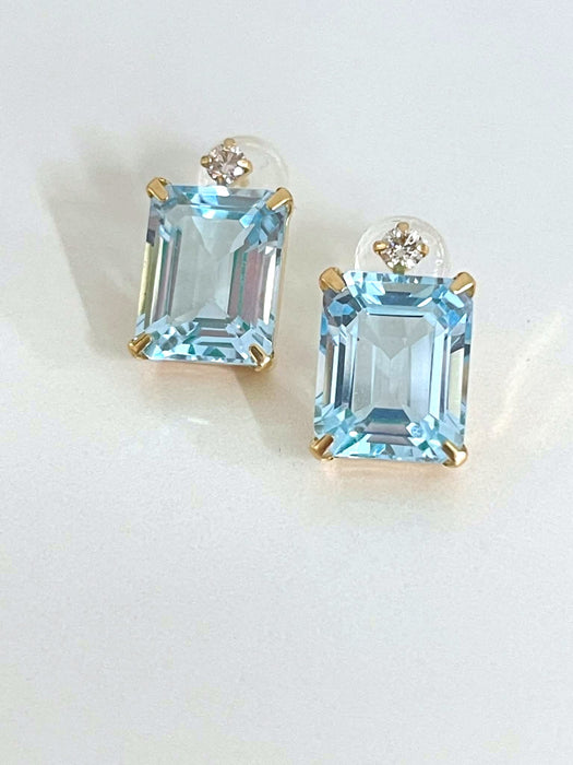 NO BRAND Swiss Blue Topaz & Diamond Stud Earrings