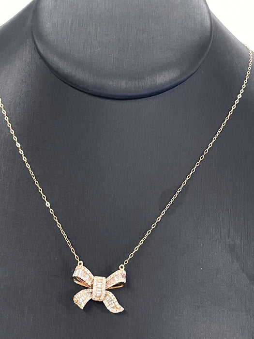 NO BRAND Bow Baguette Diamond Necklace