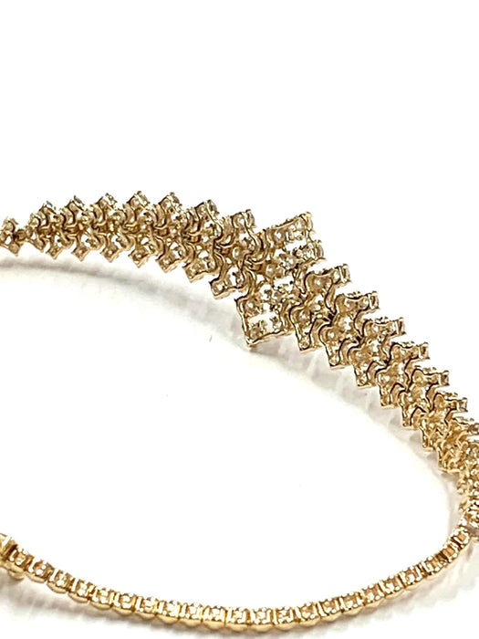 NO BRAND Cluster Diamond Bracelet