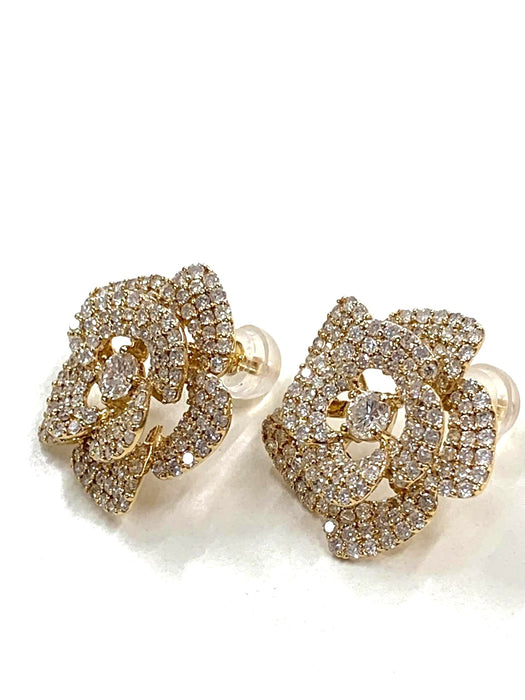 NO BRAND Camelia Cluster Diamond Stud Earrings