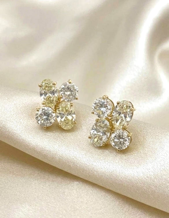 NO BRAND Clover 4P Diamond Stud Earrings