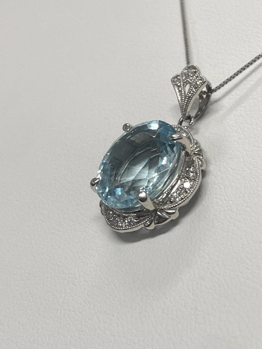 NO BRAND Aquamarine & Diamond Necklace
