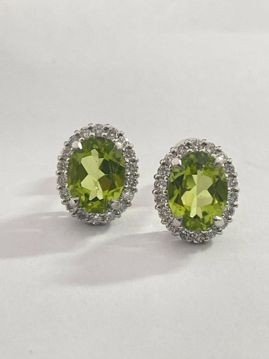 NO BRAND Peridot & Diamond Stud Earrings