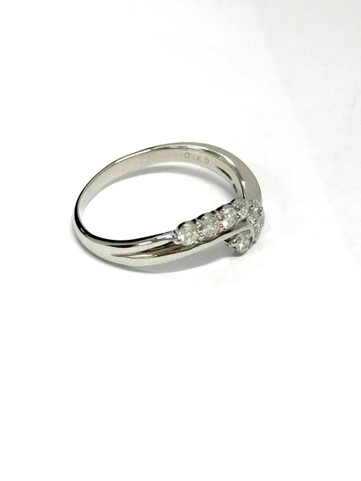 NO BRAND 10P Diamond Ring