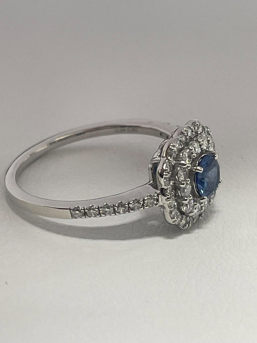 NO BRAND Sapphire & Cluster Diamond Ring
