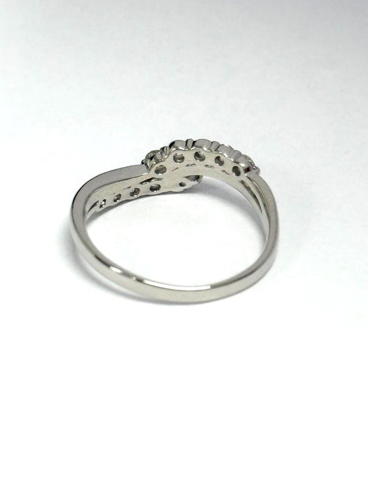 NO BRAND 10P Diamond Ring