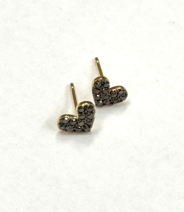 NO BRAND Heart Black Diamond Stud Earrings
