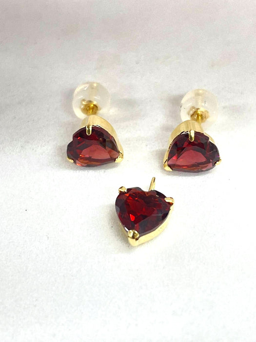 NO BRAND Heart Red Garnet Top Pendant & Stud Earrings (SET)