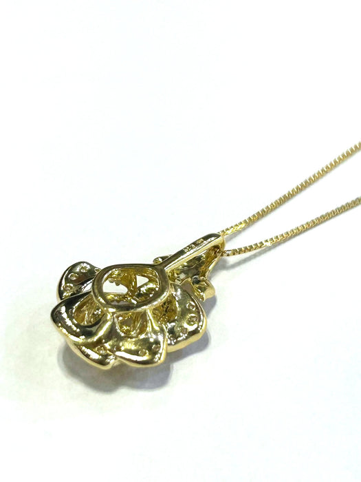 NO BRAND Rose Diamond Necklace