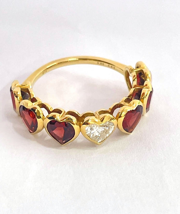 NO BRAND Heart Red Garnet & Diamond Ring