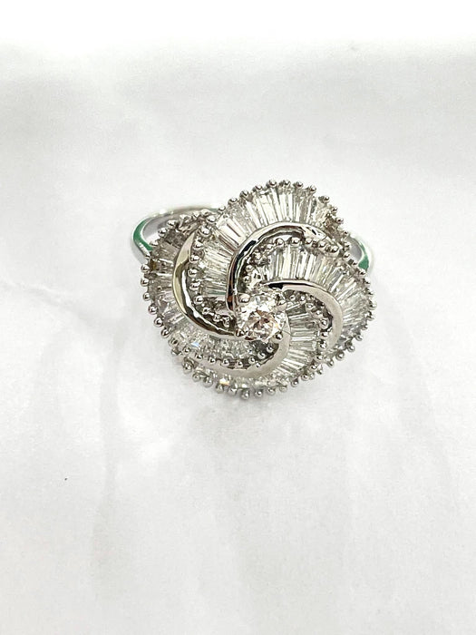 NO BRAND Spiral Baguette Diamond Ring