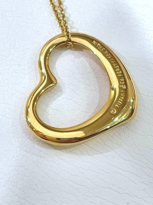 TIFFANY & CO. Open Heart Necklace