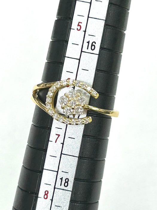 NO BRAND Horseshoe & Rositas Cluster Diamond Ring