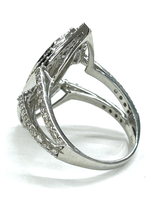 NO BRAND Marquise-Shape Cluster Diamond Ring