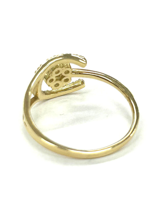 NO BRAND Horseshoe & Rositas Cluster Diamond Ring