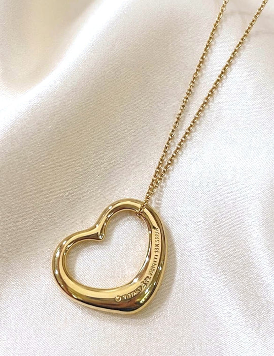 TIFFANY & CO. Open Heart Necklace