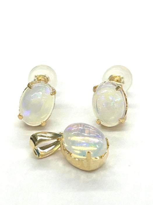 NO BRAND Opal Top Pendant & Stud Earrings (SET)