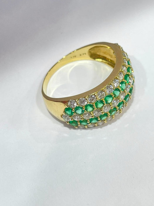 NO BRAND Emerald & Diamond Dome Ring