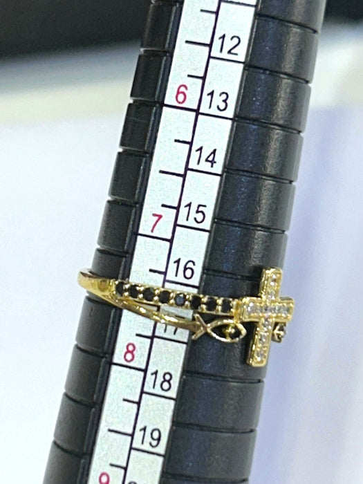 NO BRAND Cross & Fish Black & White Diamond Ring