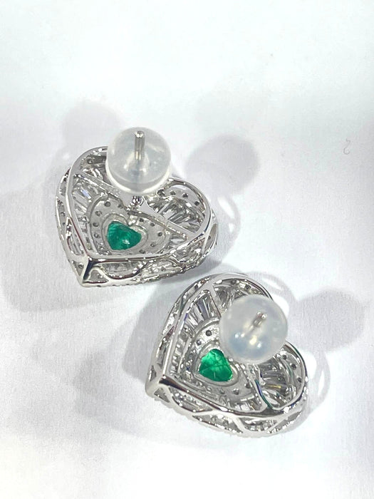 NO BRAND Heart Emerald Baguette Diamond Stud Earrings