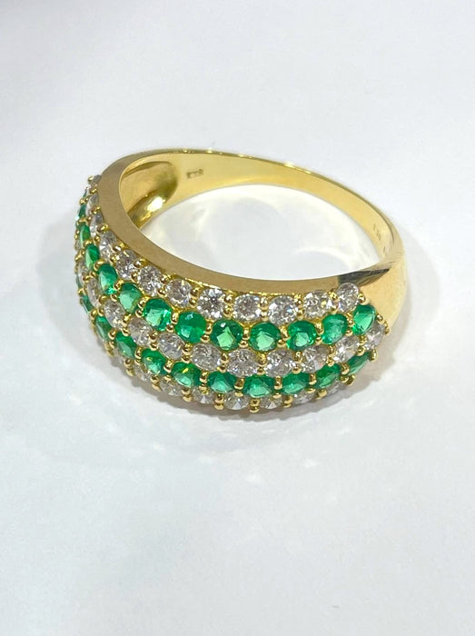 NO BRAND Emerald & Diamond Dome Ring