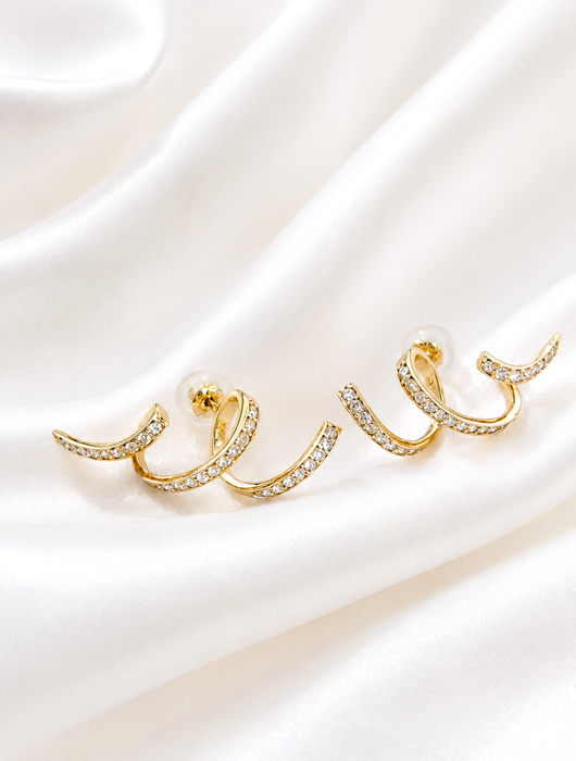 NO BRAND Twist Diamond Stud Earrings