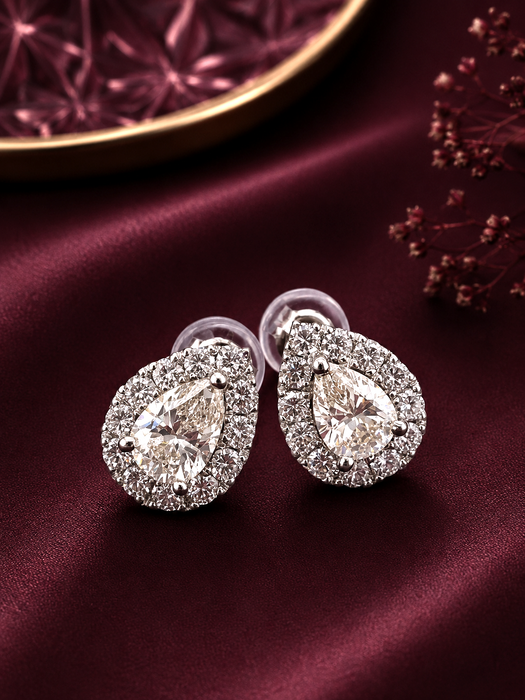 NO BRAND Pear Shape Diamond Earrings