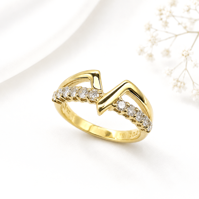 VALENTINO V Diamond Ring