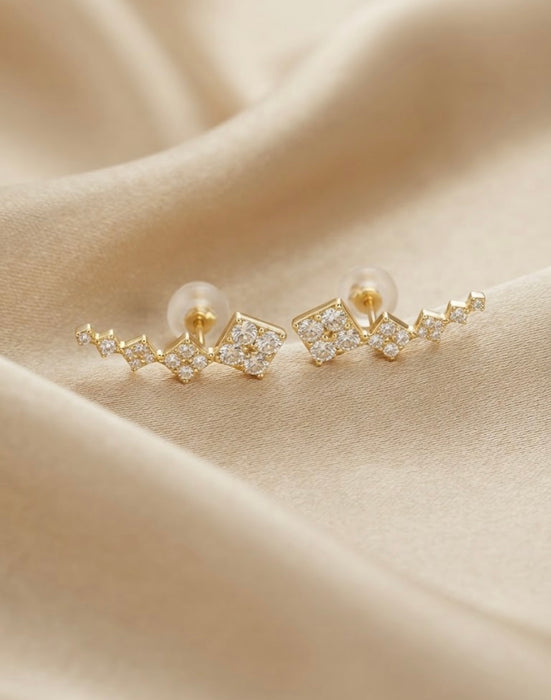 NO BRAND Climber Diamond Earrings