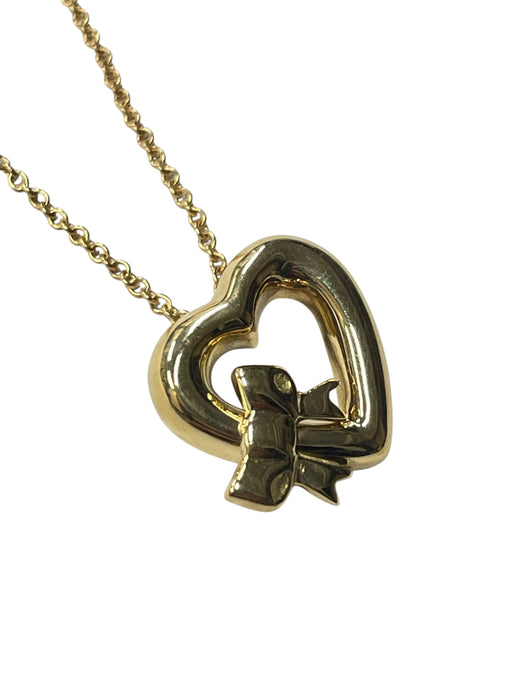 TIFFANY AND CO Heart Ribbon Necklace