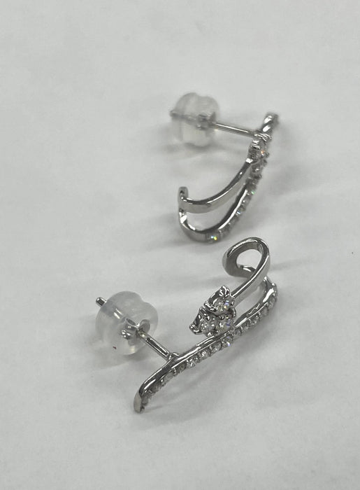 NO Brand Diamond Earrings