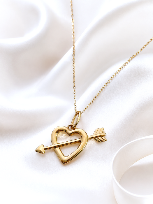 NO BRAND Heart & Arrow Necklace