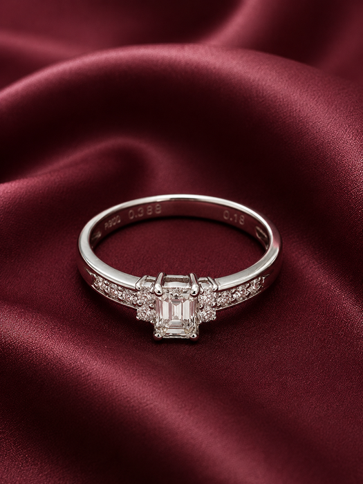 NO BRAND Emerald Cut Diamond Ring