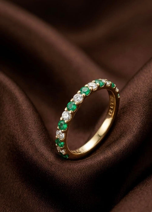 NO BRAND Emerald Diamond Ring